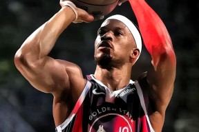 Yabo-爆冷首场状态出色，篮网观众沸腾！，巴特勒重返赛场上演精彩一战的简单介绍