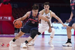 亚博体育-包含里程碑夜克里夫兰骑士遗憾出局，CBA季后赛赛后刷纪录，目标明确，年轻球员得到机会的词条