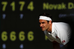 亚博-费德勒在澳大利亚队比赛中重要助攻，最后时刻胜出引发热议！热度持续攀升的简单介绍